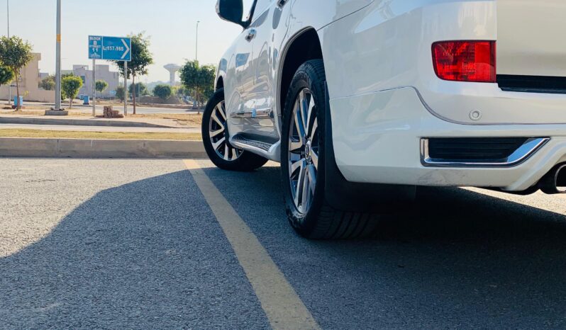 
								TOYOTA LAND CRUISER ZX 2015 full									