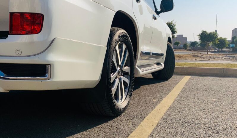 
								TOYOTA LAND CRUISER ZX 2015 full									