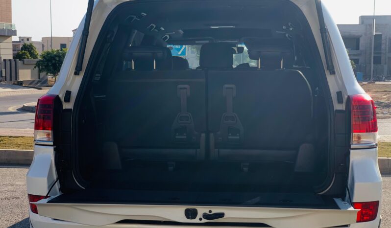 
								TOYOTA LAND CRUISER ZX 2015 full									