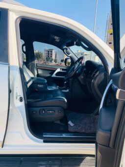 
										TOYOTA LAND CRUISER ZX 2015 full									