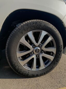 
										TOYOTA LAND CRUISER ZX 2015 full									