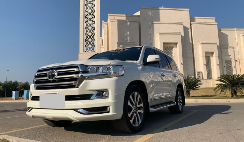 
								TOYOTA LAND CRUISER ZX 2015 full									