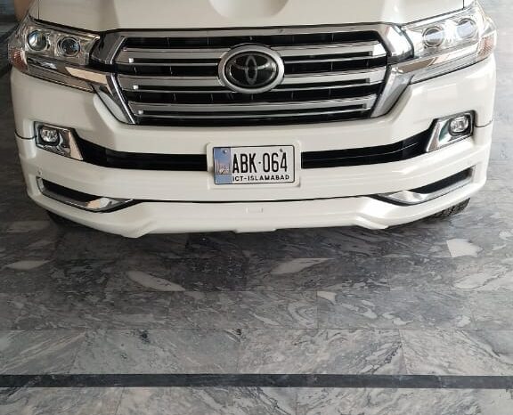 
								Toyota Land Cruiser AX 2016 full									