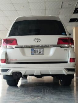 
										Toyota Land Cruiser AX 2016 full									