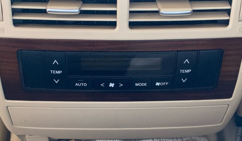 
								Toyota Land Cruiser AX 2016 full									