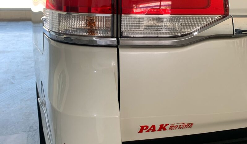 
								Toyota Land Cruiser AX 2016 full									