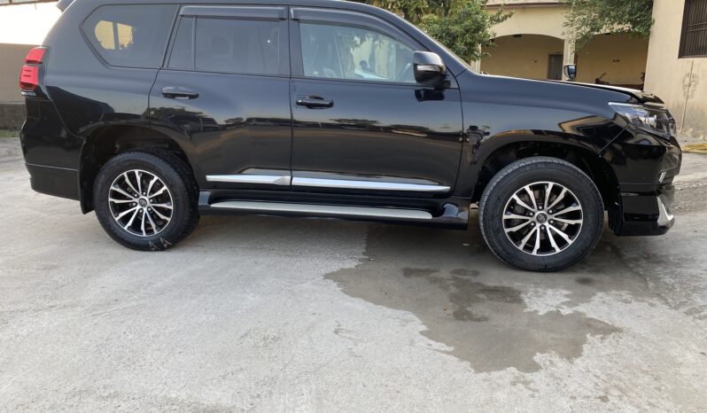 
								TOYOTA PRADO 2018 TXL full									