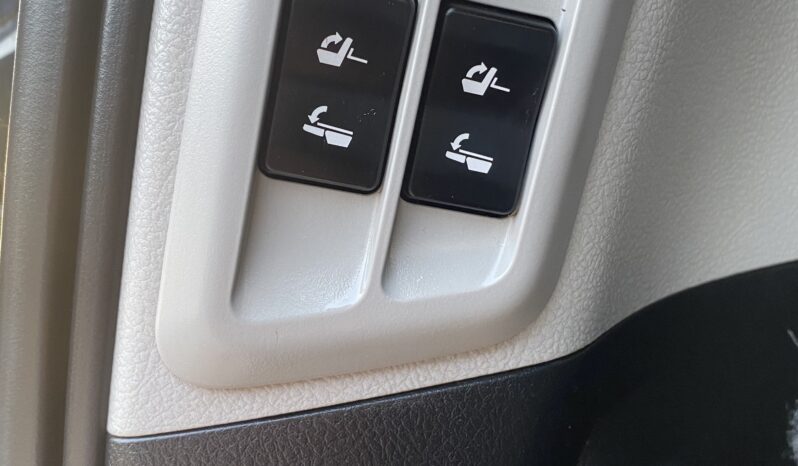 
								TOYOTA PRADO 2018 TXL full									