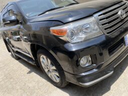 
										TOYOTA LANDCRUISER AXG 2012 full									