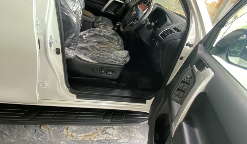 
								Toyota Prado TX-L 2020 full									