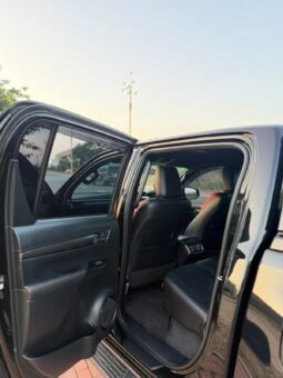
										Toyota Hilux Revo GR-S full									