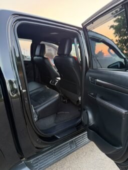 
										Toyota Hilux Revo GR-S full									